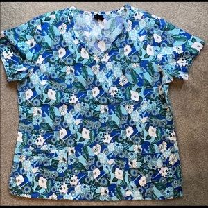 XL scrub set matching top and pants